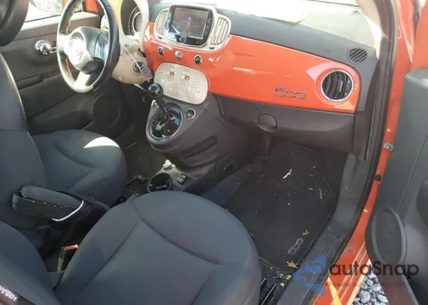 2016 Fiat 500 Easy z USA, uszkodzony, nr VIN 3C3CFFKR1GT168869